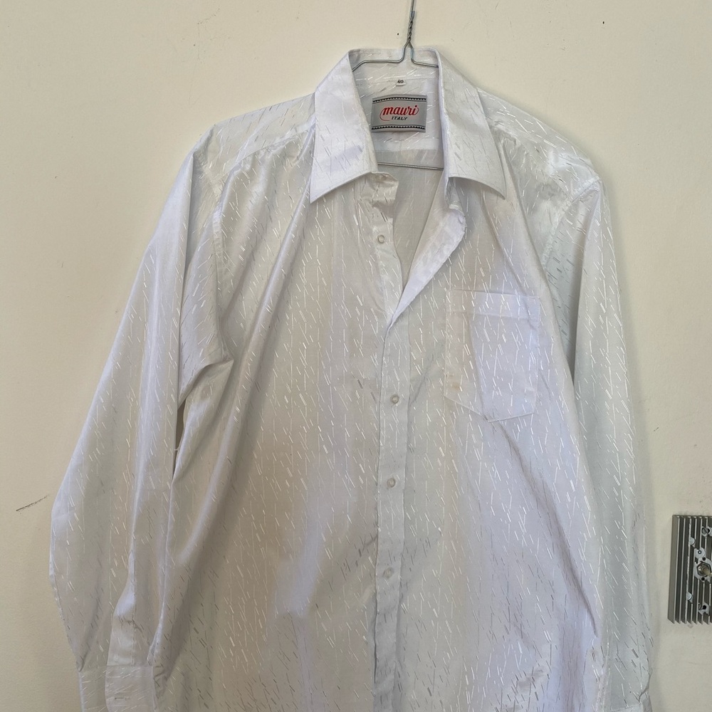 Men’s shirt . Mauri, Italy.